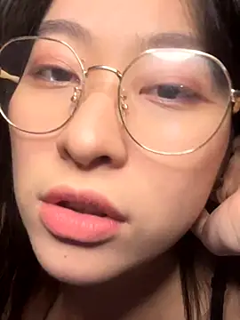 Snapshot of 214Jun chatting on 10-09-25, 03:23 214Jun online show from 10-09-25, 03:23