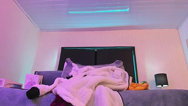 CejotaFoster online show from 03-07-25, 01:53