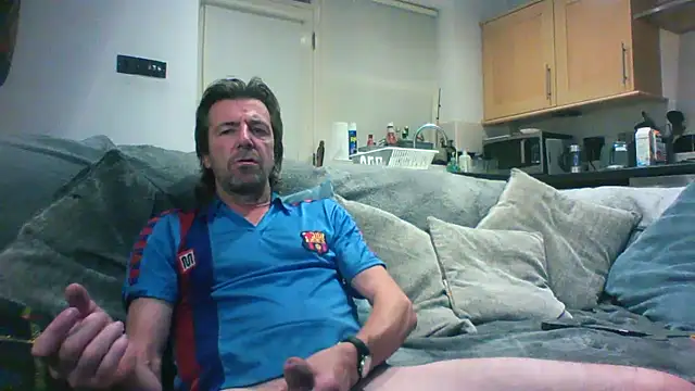 Snapshot of Grower_and_shower chatting on 09-15-25, 07:03 Grower and shower online show from 09-15-25, 07:03