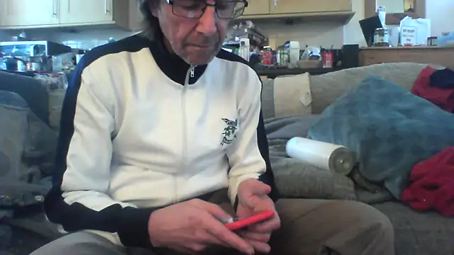 Grower and shower online show from 11-10-25, 02:33