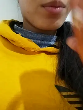 saraaxx1 online show from 11-20-25, 09:21