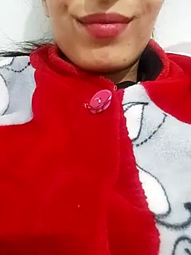 saraaxx1 online show from 12-04-25, 11:31