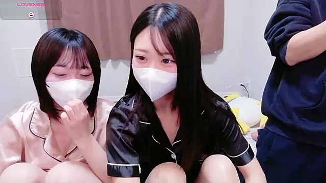 Rodrigues Lucas online show from 02-12-26, 04:18