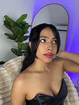  Emily Thompson  online show from 06-22-26, 02:17