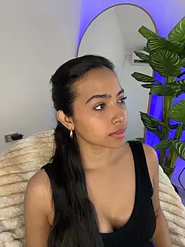  Emily Thompson  online show from 06-19-26, 02:06