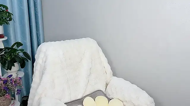 Dewluna online show from 04-14-26, 10:59