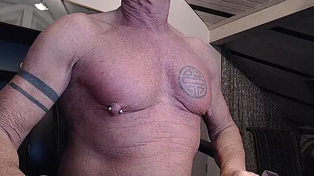 munichrubber online show from 10-30-25, 04:22