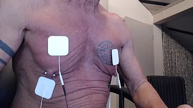 munichrubber online show from 12-19-25, 05:32