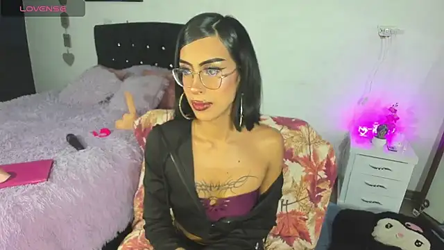 verodaza online show from 06-19-26, 06:08