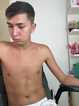 MarkoCute online show from 03-05-25, 07:38