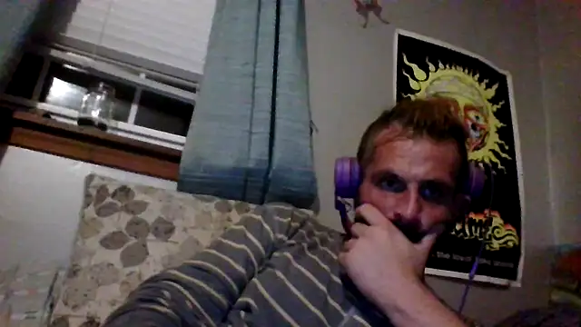 Tomtomlee158 online show from 10-16-25, 02:31