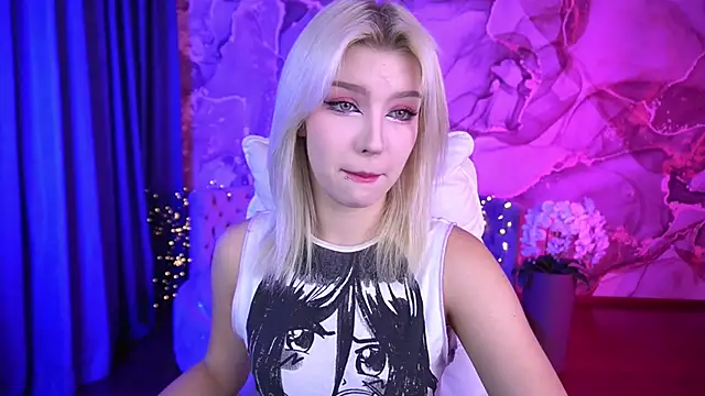 SelenaIris online show from 10-08-25, 06:48