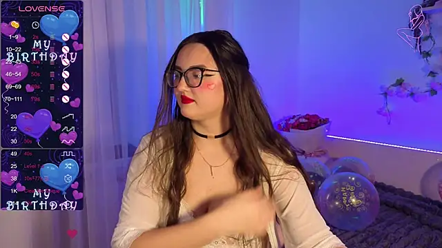 MiraLuccian online show from 09-24-25, 06:25