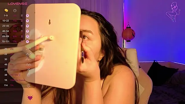 MiraLuccian online show from 11-05-25, 08:56