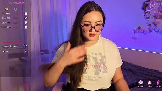 MiraLuccian online show from 09-12-25, 06:40