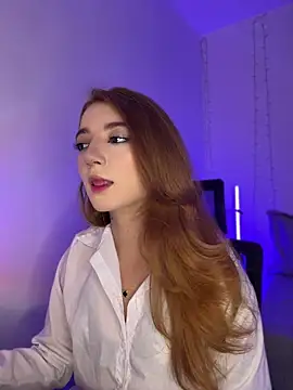 Snapshot of Hi_Soyfer chatting on 05-02-26, 11:54 Hi Soyfer online show from 05-02-26, 11:54