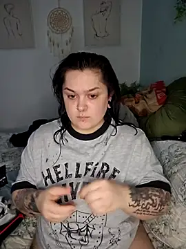 Saucy-Serenity online show from 01-08-26, 07:42