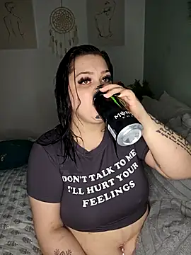 Saucy-Serenity online show from 04-08-26, 09:38