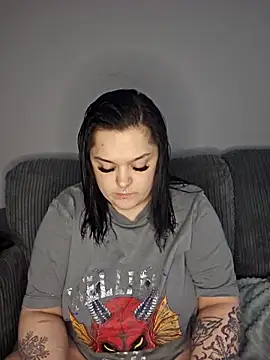 Saucy-Serenity online show from 02-15-26, 01:21