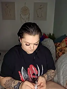 Saucy-Serenity online show from 04-13-26, 07:18