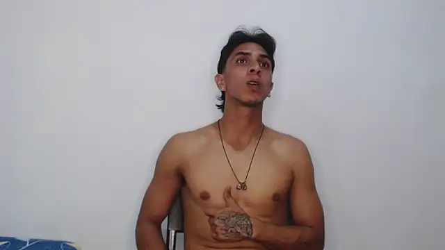 Monkey uchiha777 online show from 10-31-25, 01:24