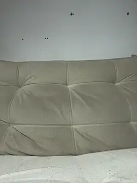 Snapshot of Elen chatting on 04-23-26, 10:44 Elen online show from 04-23-26, 10:44