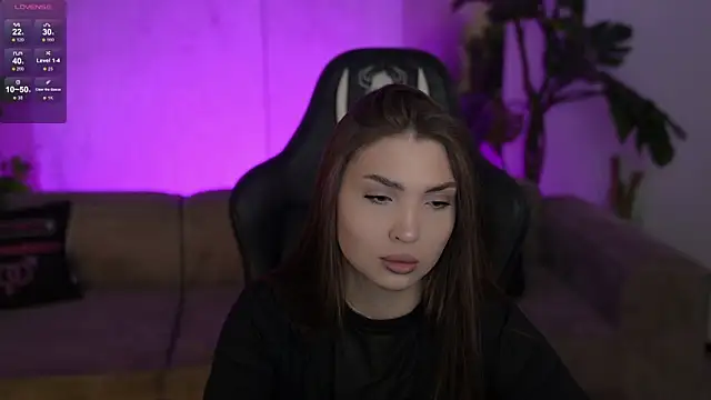 Billie054 online show from 11-28-25, 07:52