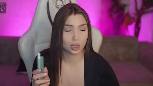 Billie054 online show from 12-22-25, 07:52