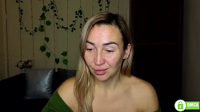 Kiss julli88I online show from 12-02-25, 06:31