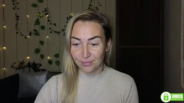 Kiss julli88I online show from 11-10-25, 06:35