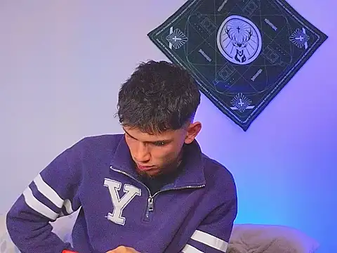 samevansx  online show from 11-18-25, 07:28