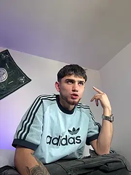 samevansx  online show from 12-01-25, 06:53