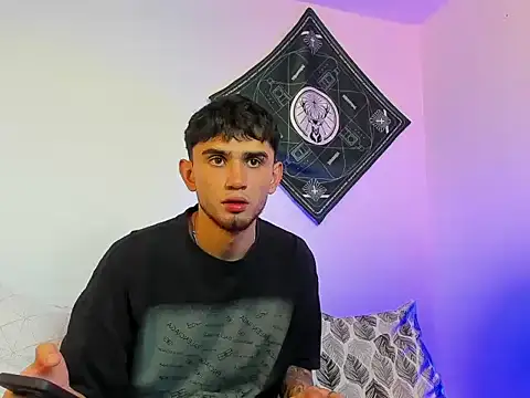 samevansx  online show from 02-10-26, 01:32