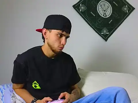 samevansx  online show from 12-17-25, 11:21