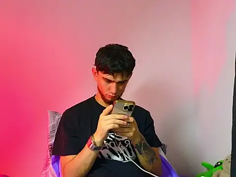 samevansx  online show from 12-18-25, 11:52