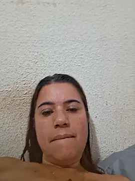 Snapshot of Carnudao chatting on 10-14-25, 05:24 Carnudao online show from 10-14-25, 05:24