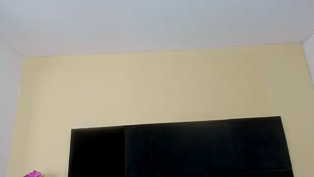 MaddyCrofft online show from 03-24-26, 11:21