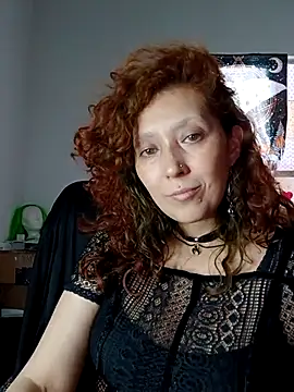 Luz delunaa online show from 02-20-26, 08:22