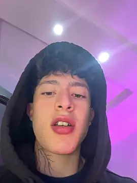 troy rouge online show from 10-27-25, 06:53