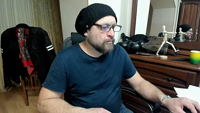 Grandor M online show from 03-15-25, 03:06