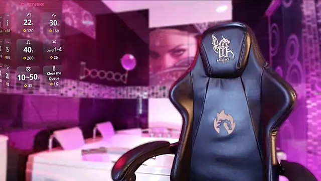 Small Hot19 online show from 03-28-26, 11:11