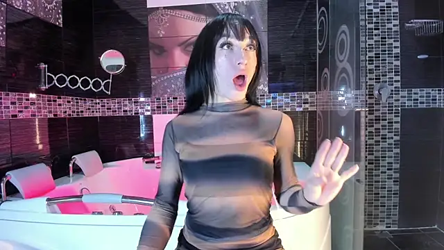 Snapshot of Small_Hot19 chatting on 10-10-25, 10:16 Small Hot19 online show from 10-10-25, 10:16