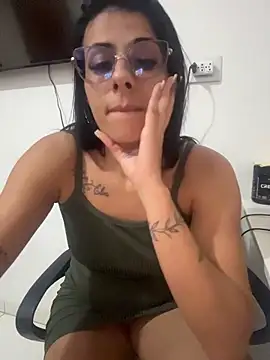 jheicylli online show from 06-03-26, 05:39