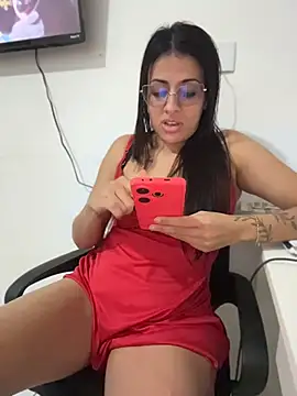 jheicylli online show from 07-04-26, 04:22