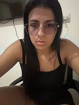 jheicylli online show from 07-23-26, 02:14