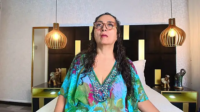 AlessandraLeroy online show from 11-16-25, 01:05