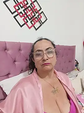Snapshot of AlessandraLeroy chatting on 05-22-26, 03:04 AlessandraLeroy online show from 05-22-26, 03:04