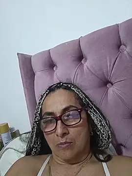 AlessandraLeroy online show from 01-08-26, 02:06