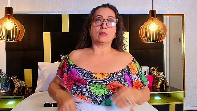 AlessandraLeroy online show from 10-12-25, 02:29