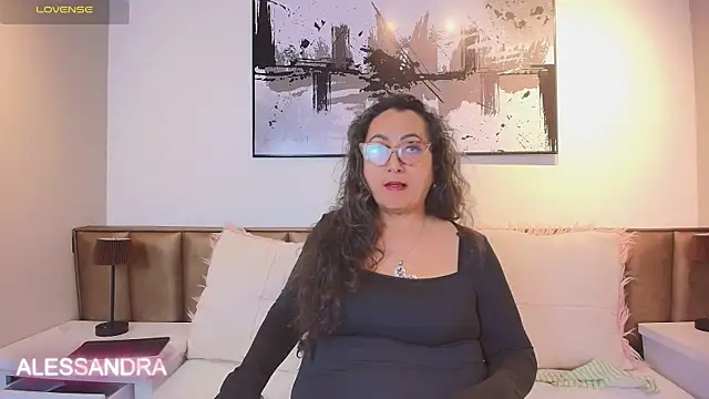 Snapshot of AlessandraLeroy chatting on 04-20-26, 12:08 AlessandraLeroy online show from 04-20-26, 12:08